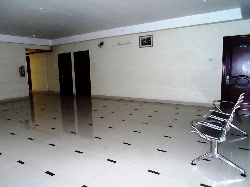 Psr Hotel Tirupati Exterior foto